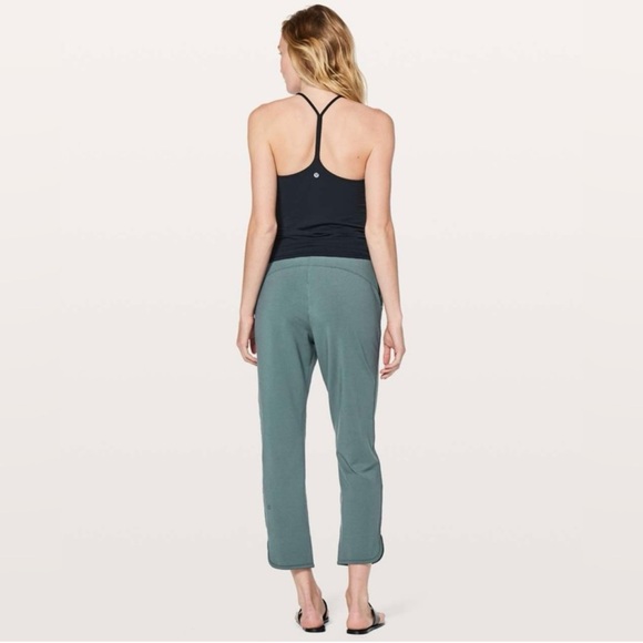 Lululemon Every Moment Pant ✨✨ - Picture 8 of 11
